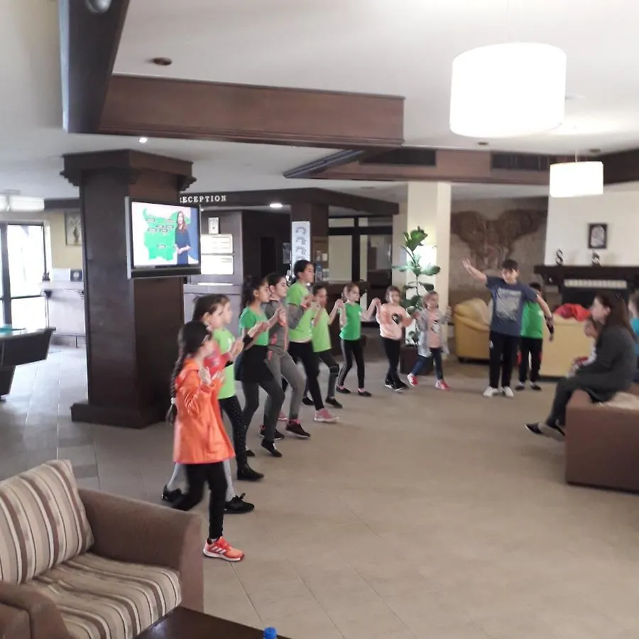 Winslow Infinity Aparthotel 班斯科
