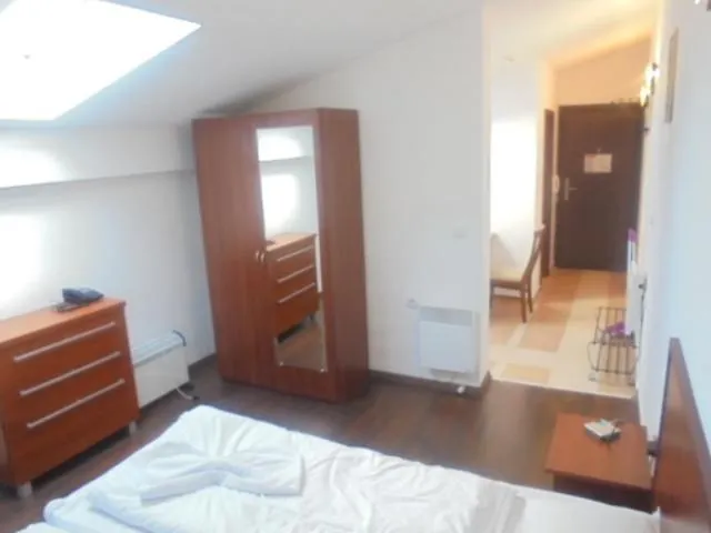 Winslow Infinity Aparthotel 班斯科